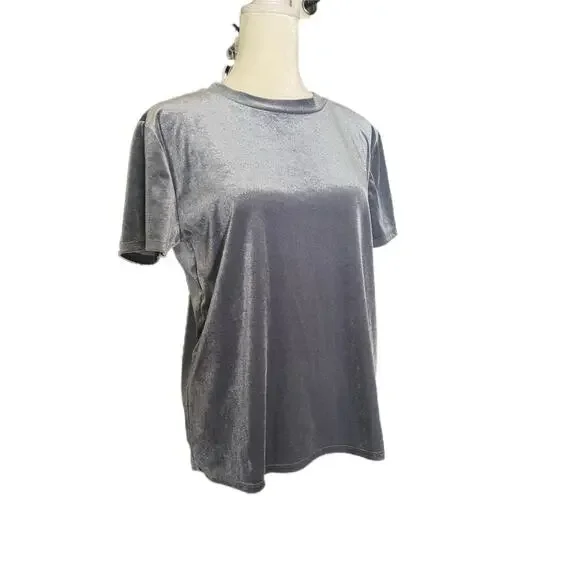 Forever 21 Velvet Powder Blue T Shirt Size M - Picture 2 of 5